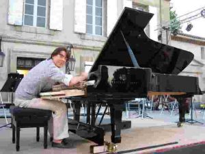 Accordeur piano La Roque-d'Anthéron La Folle Journée Festival