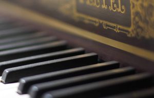 Piano à queue Pleyel